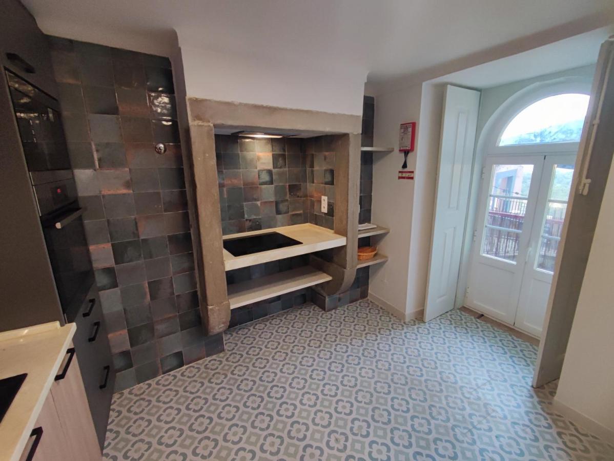 Sintra, T2 In Historic Center With Palace Views, 辛特拉 外观 照片