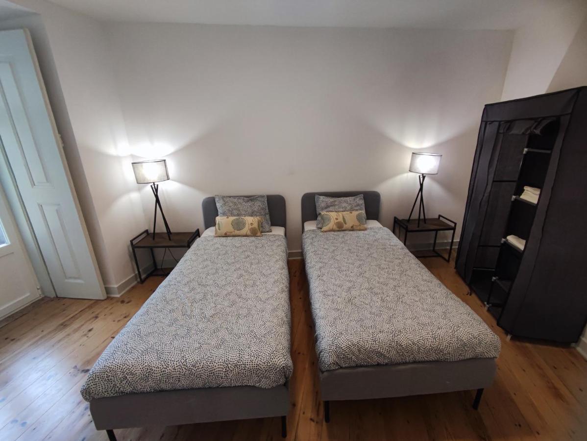 Sintra, T2 In Historic Center With Palace Views, 辛特拉 外观 照片